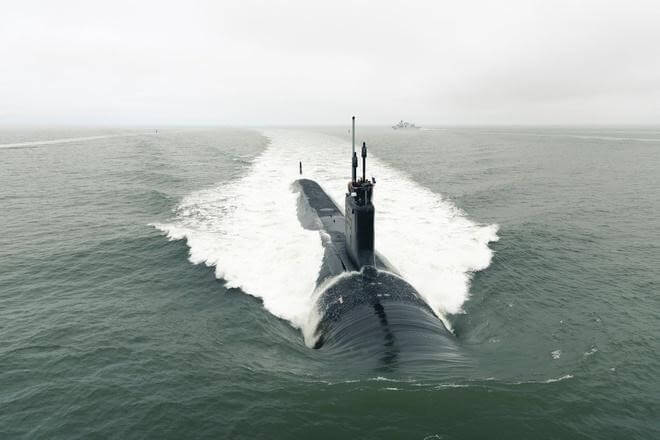 tàu ngầm hoạt động được nhờ vào 2 định luật cơ bản
