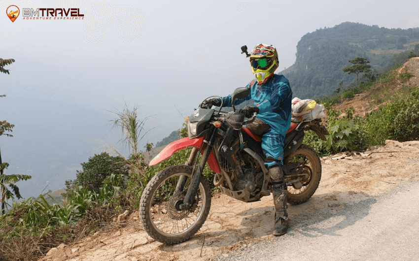 trai-nghiem-tour-sapa-doc-la-cung-voi-vietnam-motorbike-tours-trong-vao-2-ngay-4